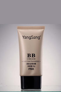 化妝品精修2 深色產(chǎn)品修暇與鋪光技法在護(hù)膚品中的應(yīng)用